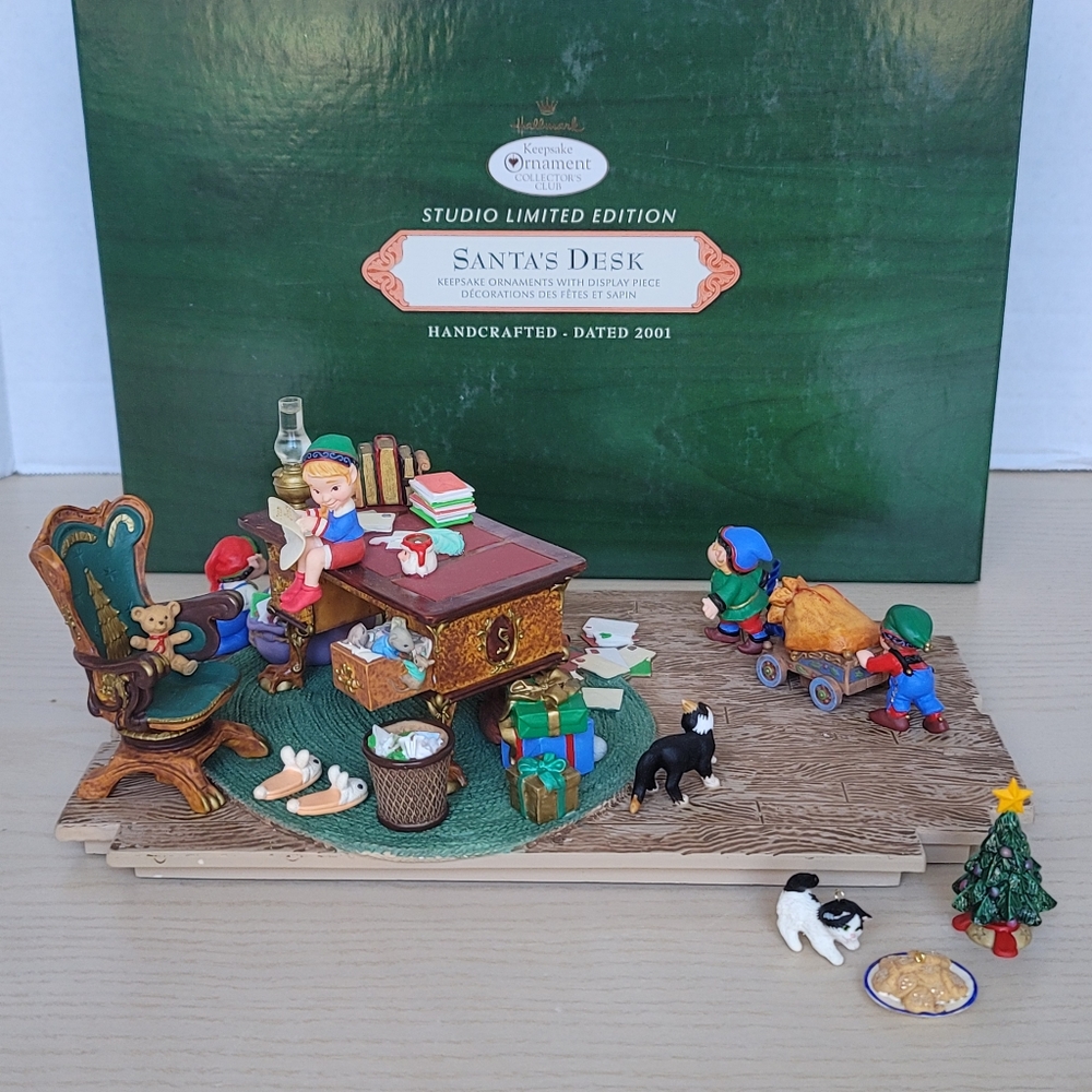 Hallmark Keepsake Limited Edition Santa's Desk with 3 Extra Ornaments 2001